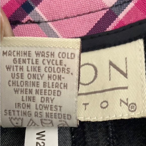 Norton Mc Naughton,grey pleated skirt. SZ 8 - Picture 5 of 6